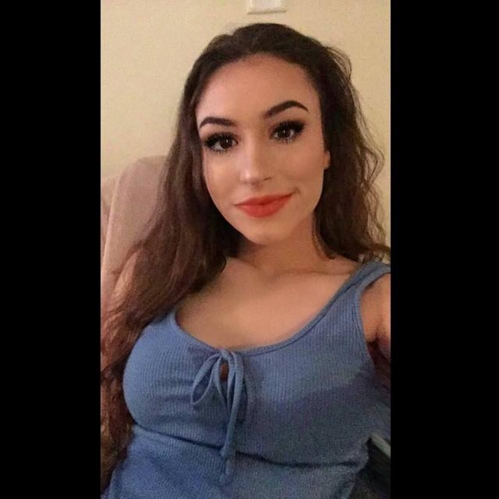 Meet your Posher, Zoe